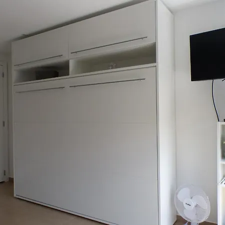 Les Terrasses De 333 Yellow Grey Malmedy